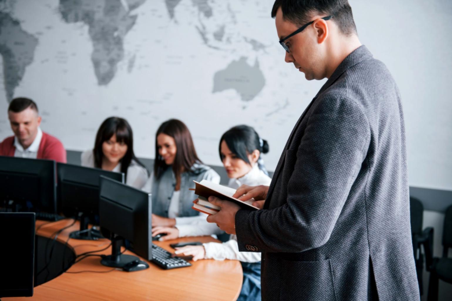 Процесс анализа финансовых систем